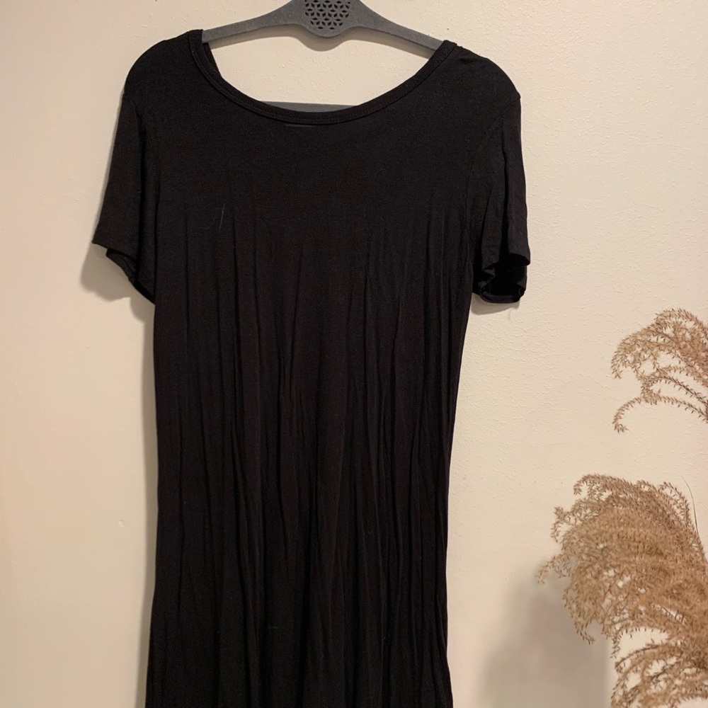 Above the knee T-shirt dress